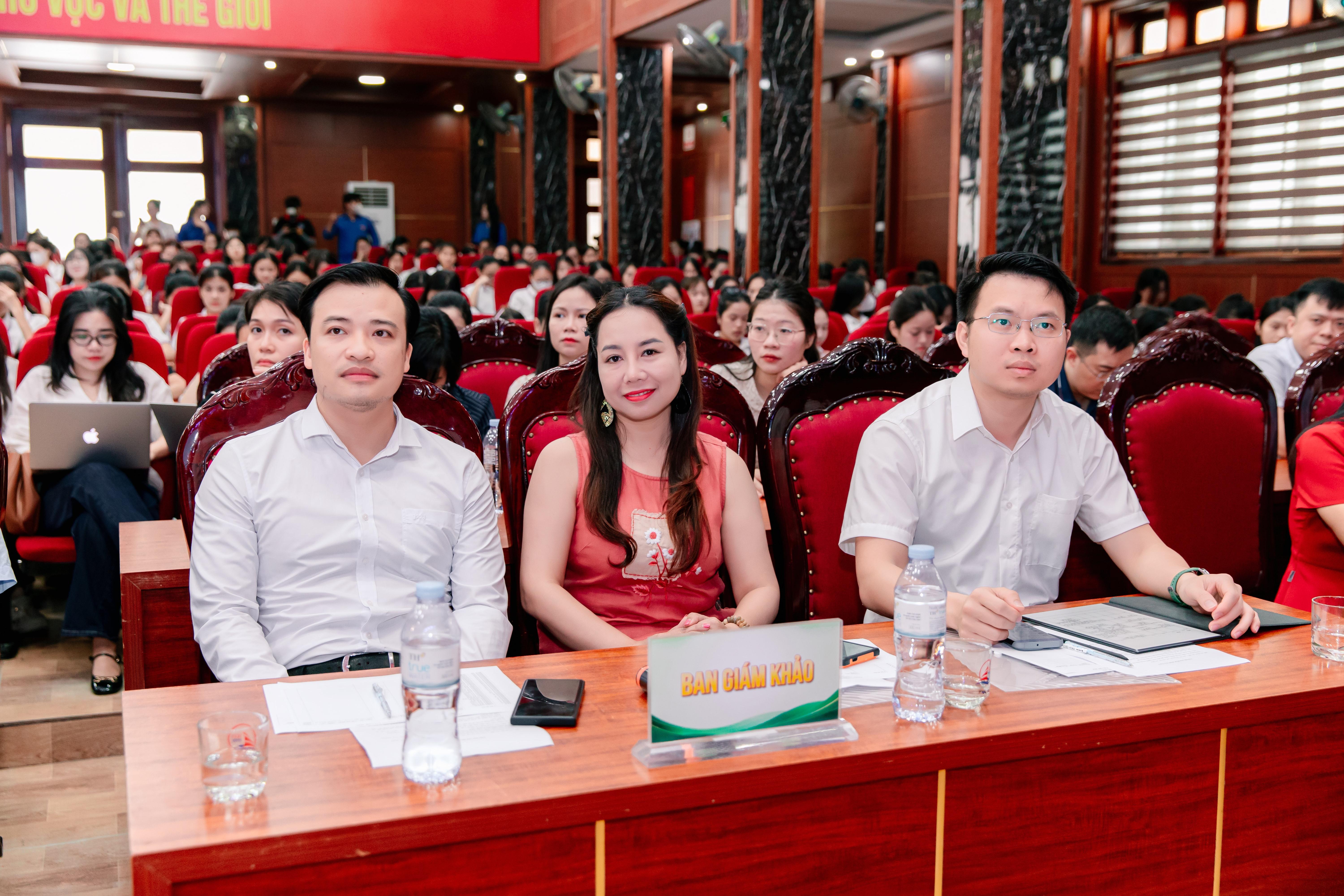 VINH2424